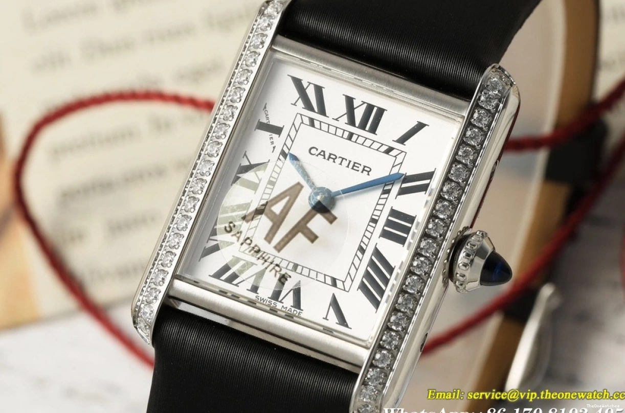 SA Tank SS Dial AF Must - Quartz Cartier 22mm Dia White 0214